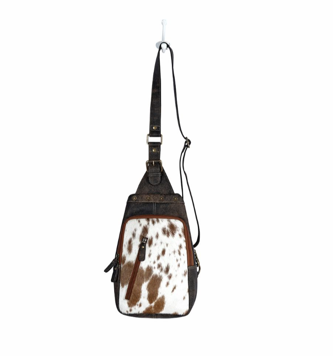 Santa Mesa Myra Sling Bag